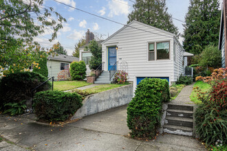 Building Photo - 7709 Dibble Ave NW