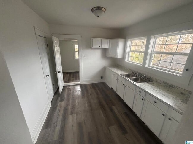 Building Photo - 1619 27th St N