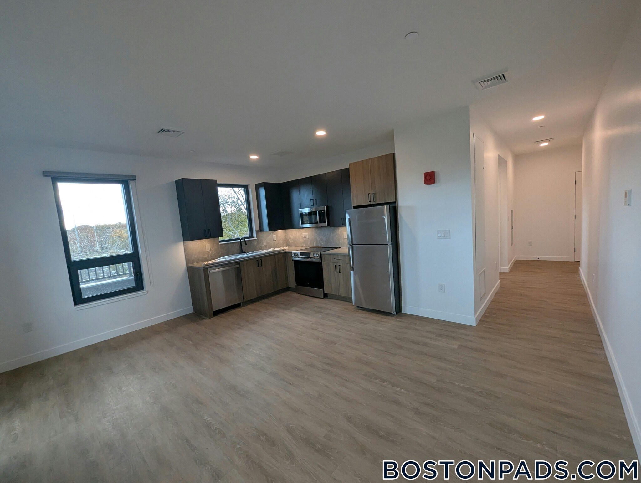 Building Photo - 199 Gardner St