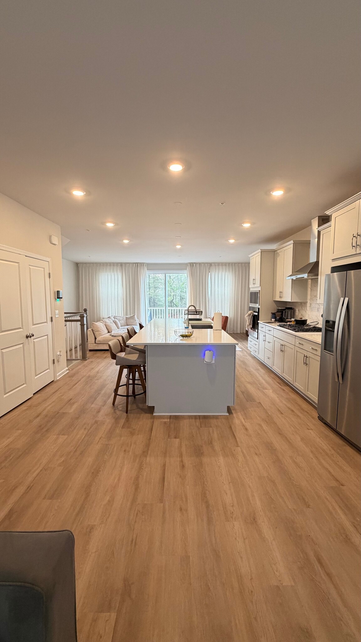 2nd floor living room and kitchen (shared) - 9626 Killenney Pl