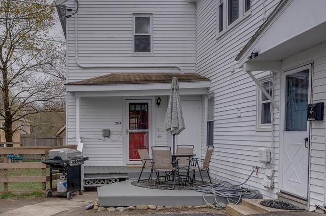 Main Door - 4 Pleasant St