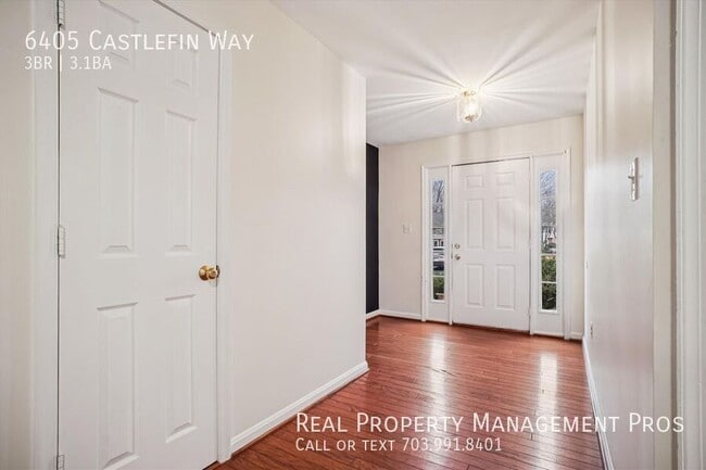 Building Photo - 6405 Castlefin Way