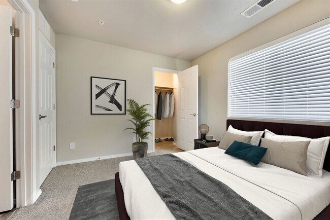 Building Photo - Westborough Apartments