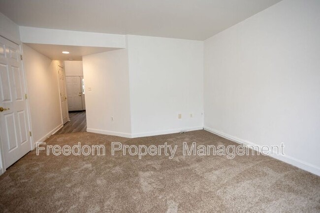 Building Photo - 8150 Rainwater Cir