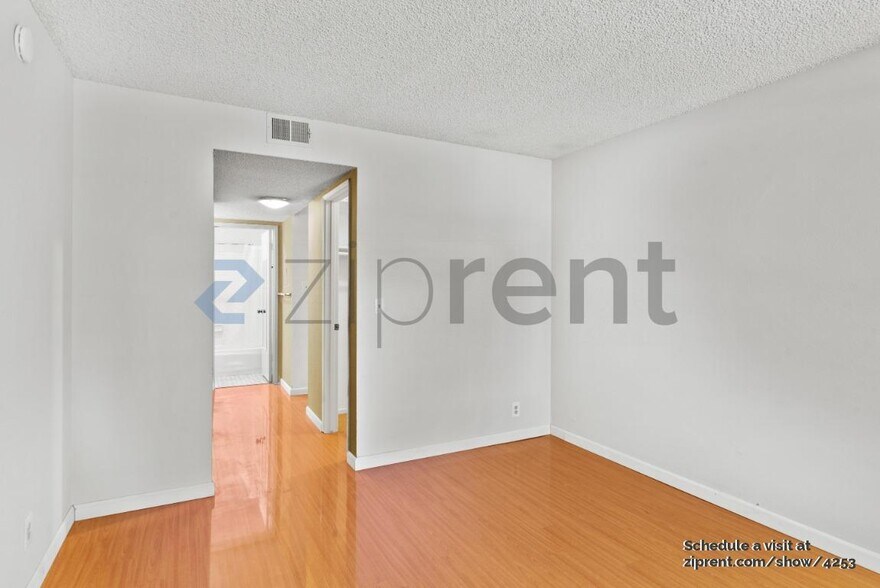 Building Photo - 247 N Capitol Ave
