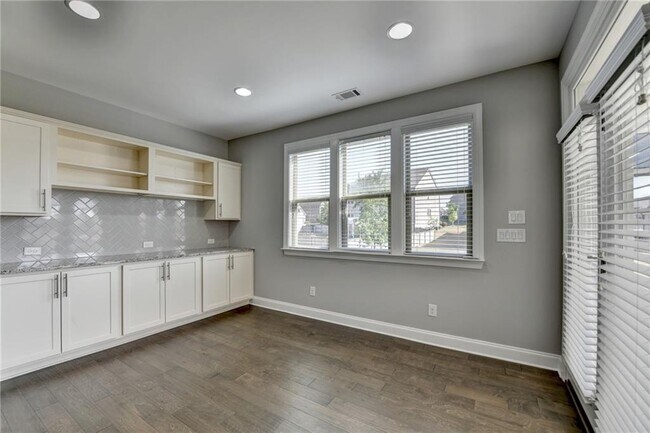 Building Photo - 4217 Heisenberg Ln