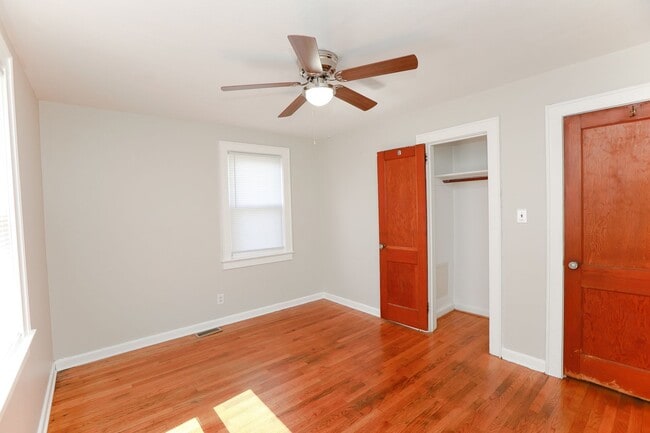 Building Photo - 9262 Coleman Ave