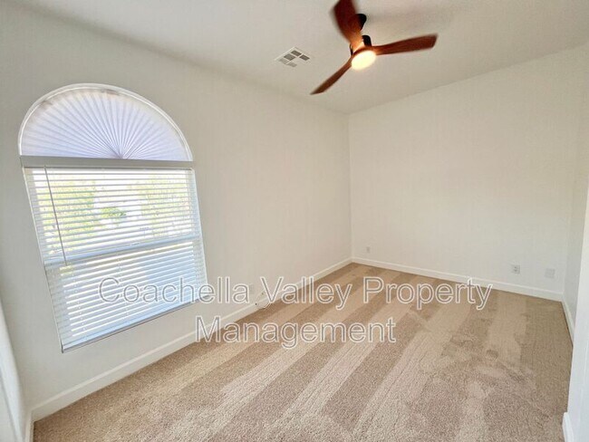 Building Photo - 33800 Wishing Well Trail