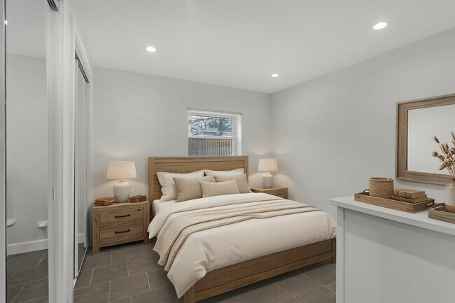 Building Photo - 6420 Spaulding Ave