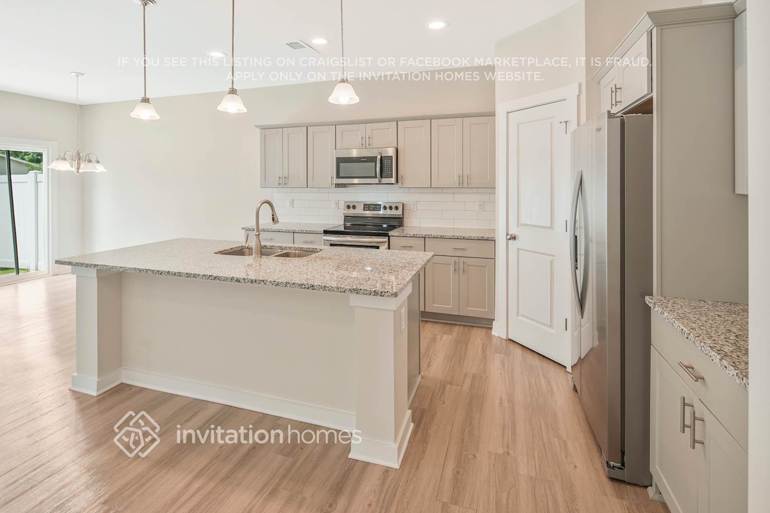 Building Photo - 3011 Ayana Dr