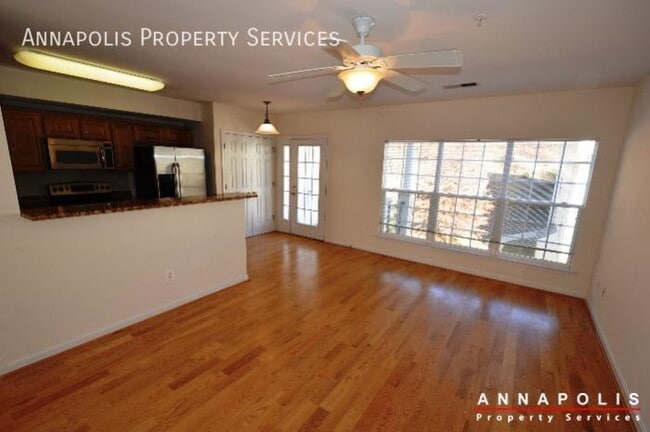Building Photo - 2123 Hideaway Ct