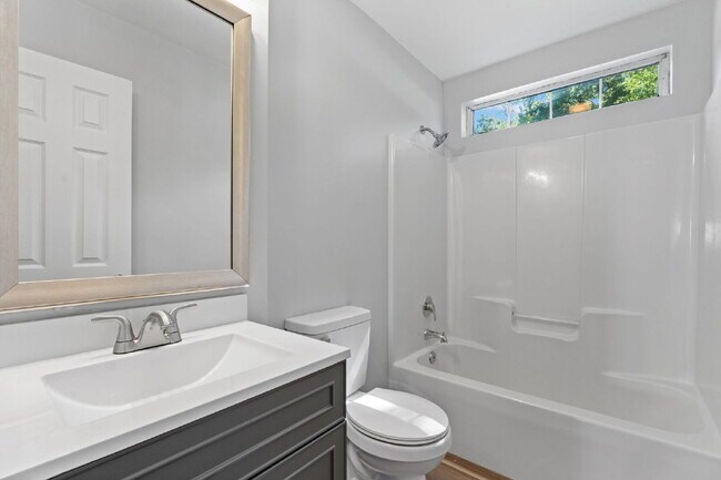Building Photo - 3 Bedroom 2 bath home on a corner lot in the Telfair community
