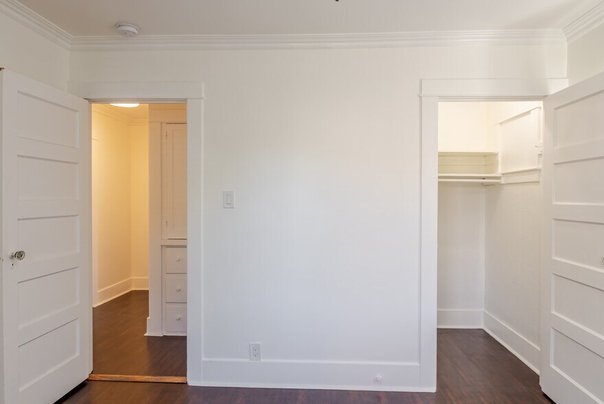 Building Photo - 3522 Garden Ave