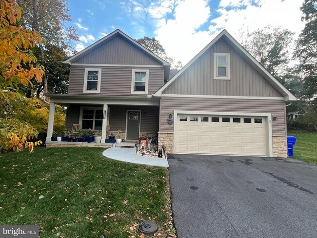 Building Photo - 13290 Flohr Ln