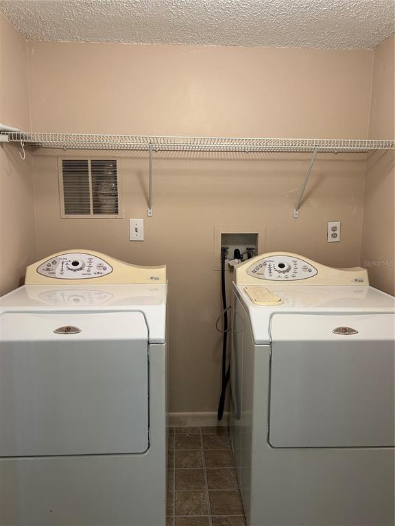 Building Photo - 2690 Coral Landings Blvd