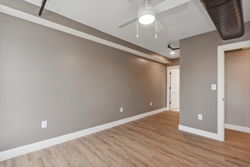 Building Photo - 6011 Madison Rd