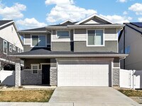 Building Photo - 138 E Crown Point Dr