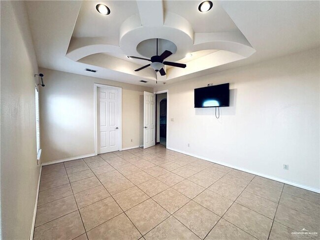 Building Photo - 3909 Country Meadows Dr
