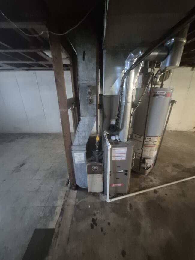 Building Photo - 28 Barto Dr