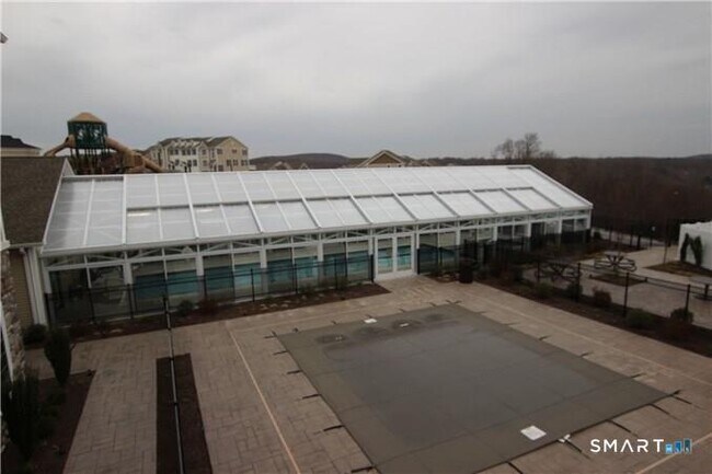 Building Photo - 414 Center Meadow Ln