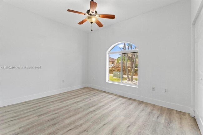 Building Photo - 13383 SW 268th Terrace