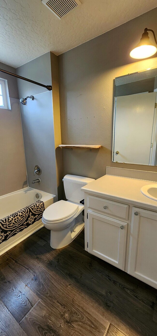 Building Photo - 3654 E Wormwood Ct
