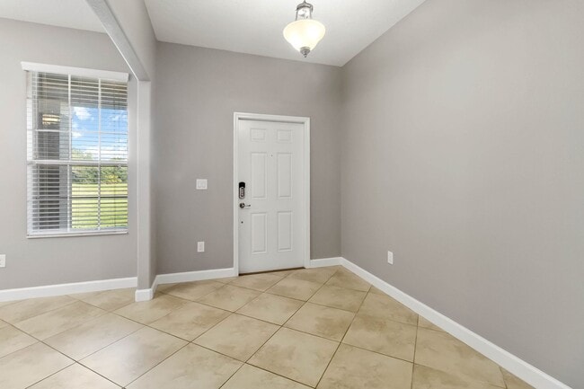 Building Photo - MOVE IN SPECIAL- 3/2.5 Beautiful Energy Ef...