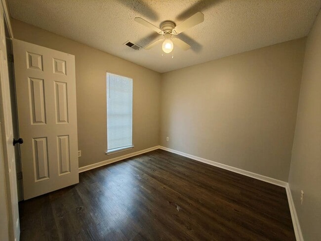 Building Photo - Very Nice Newly Rehabbed Home in Raleigh - Open To Section 8