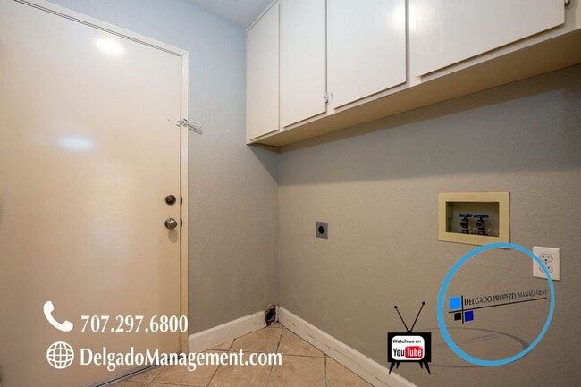 Building Photo - Benicia! Large 3 bd/2 bath