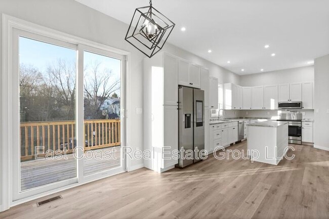 Building Photo - 530 N Third St A