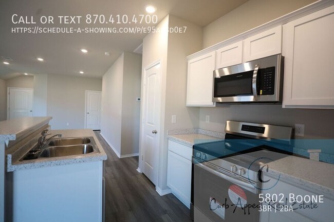 Building Photo - 5802 Boone-