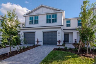 Building Photo - Modern New Construction Townhome in Desirable Lakewood Ranch – Up to 1 Month Free