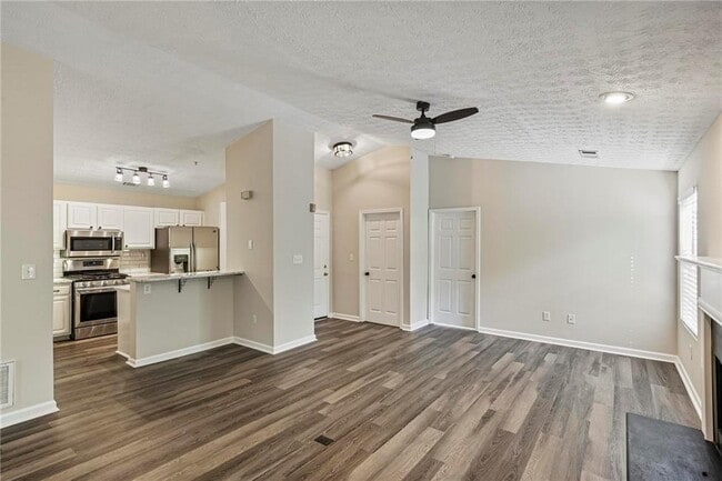 Building Photo - 1371 Keys Crossing Dr NE