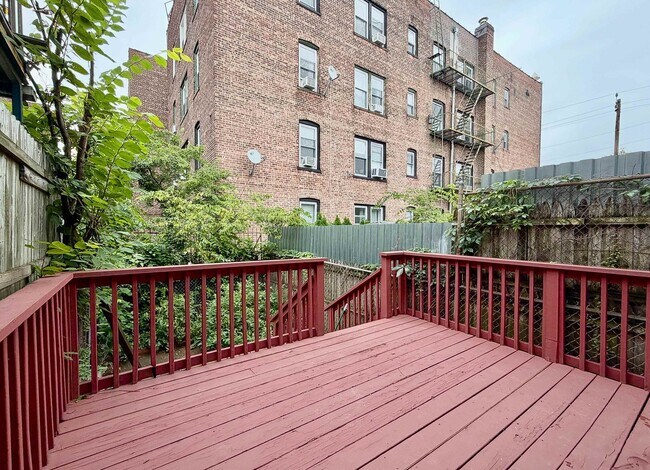 Building Photo - 8 Van Nostrand Ave