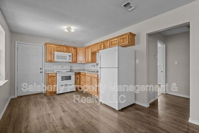 Primary Photo - 1213 NW 3rd Ave