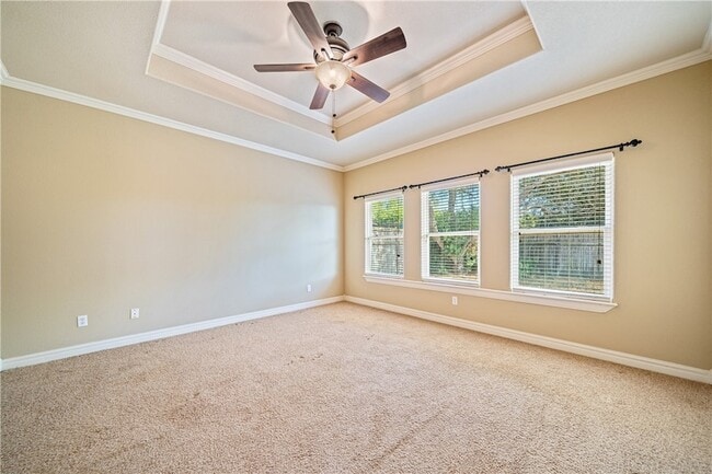 Building Photo - 6 Virginia Hills