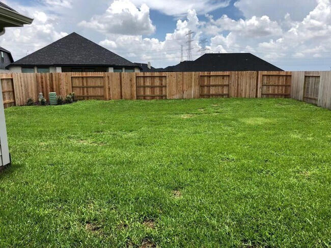 Building Photo - 8411 Remington Bluff Ln