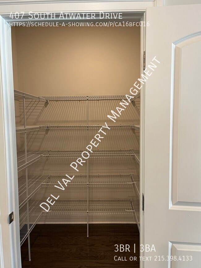 Building Photo - 407 Atwater Dr