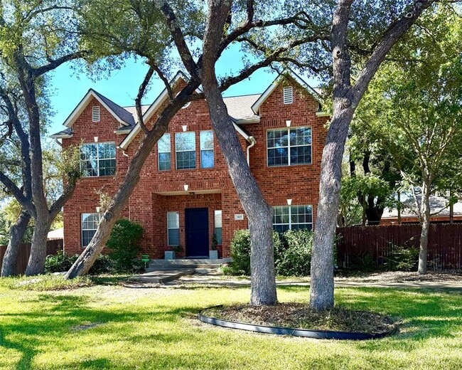 Primary Photo - 1103 Water Hole Trail