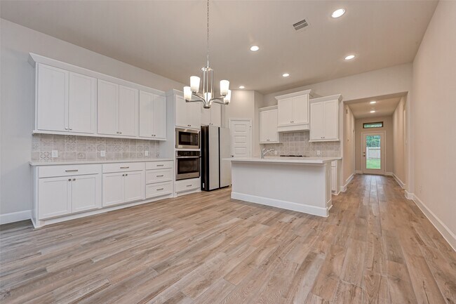 Building Photo - 308 Mullins Ct