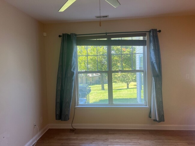 Building Photo - Carriage Style Townhome Now Available in W...