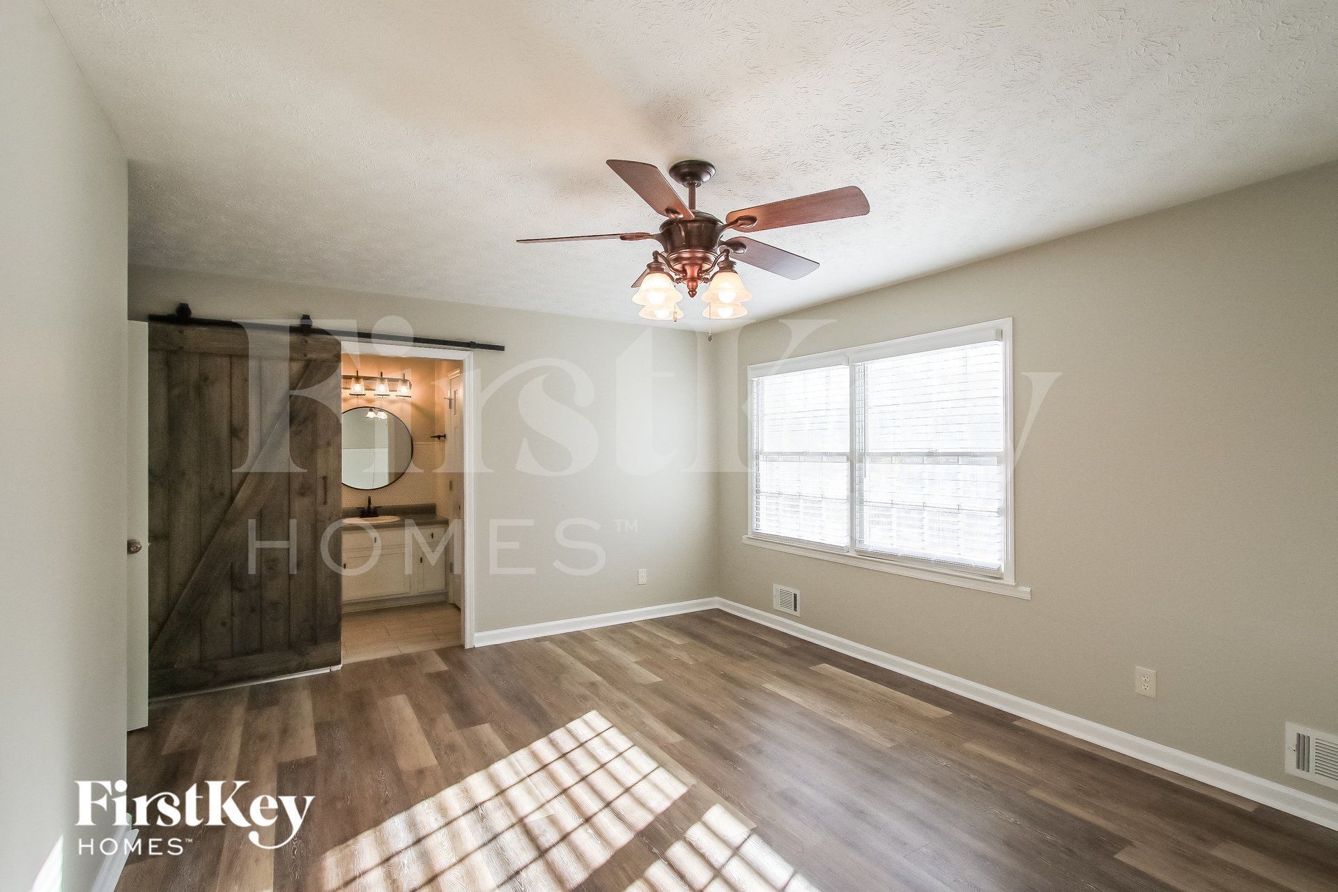 Building Photo - 295 Plantation Rd SW