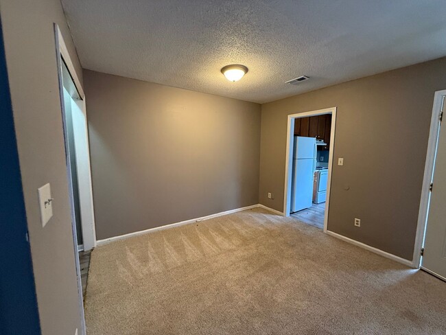 Building Photo - 3704-1 Nealshire Drive