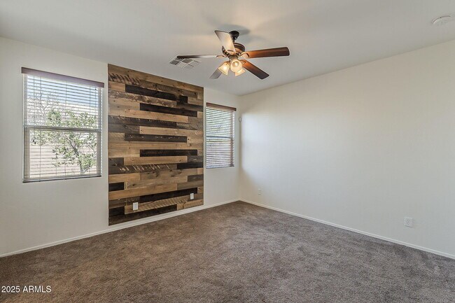 Building Photo - 2008 E Stacey Rd