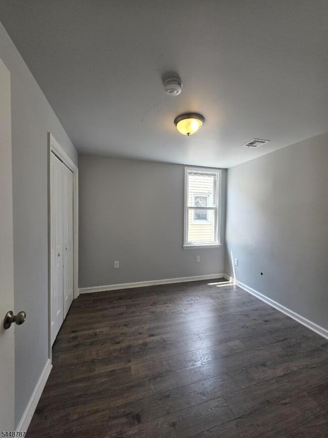 Building Photo - 503 S 20th St