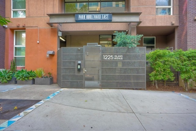 Building Photo - 1225 Island Ave