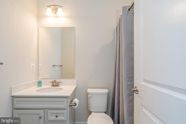 Building Photo - 3929 Small Roundtop Rd