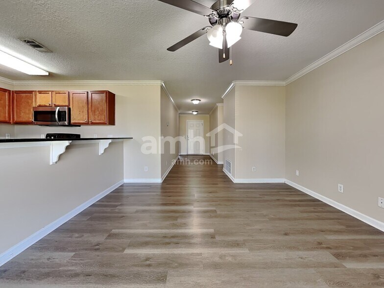 Building Photo - 189 Fox Glen Ct