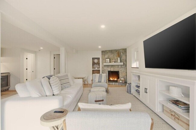 Building Photo - 8 Kerins Terrace