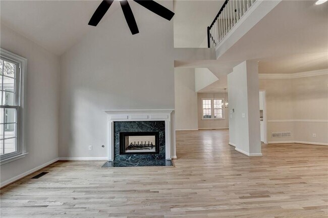 Building Photo - 6415 Sterling Dr